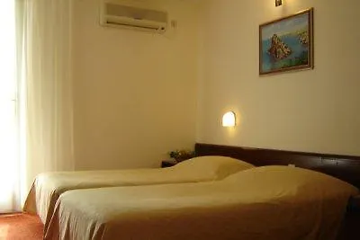 Otel Hotel Opatija 2*