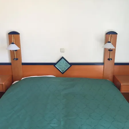 Hotel Opatija Otel 2*