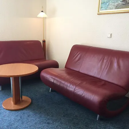 Hotel Opatija 2*